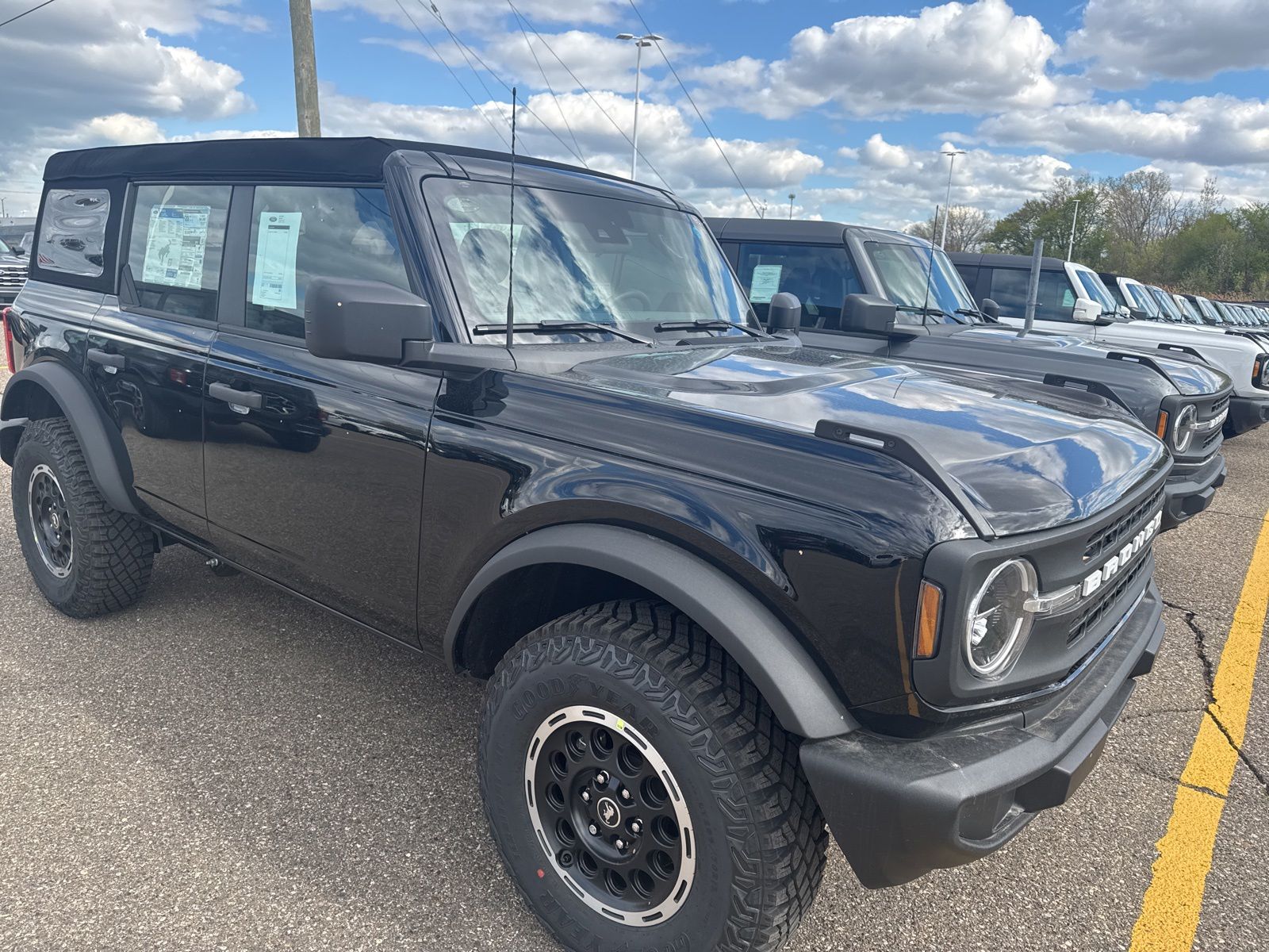Thumbnail: 2026 Ford Bronco - 28