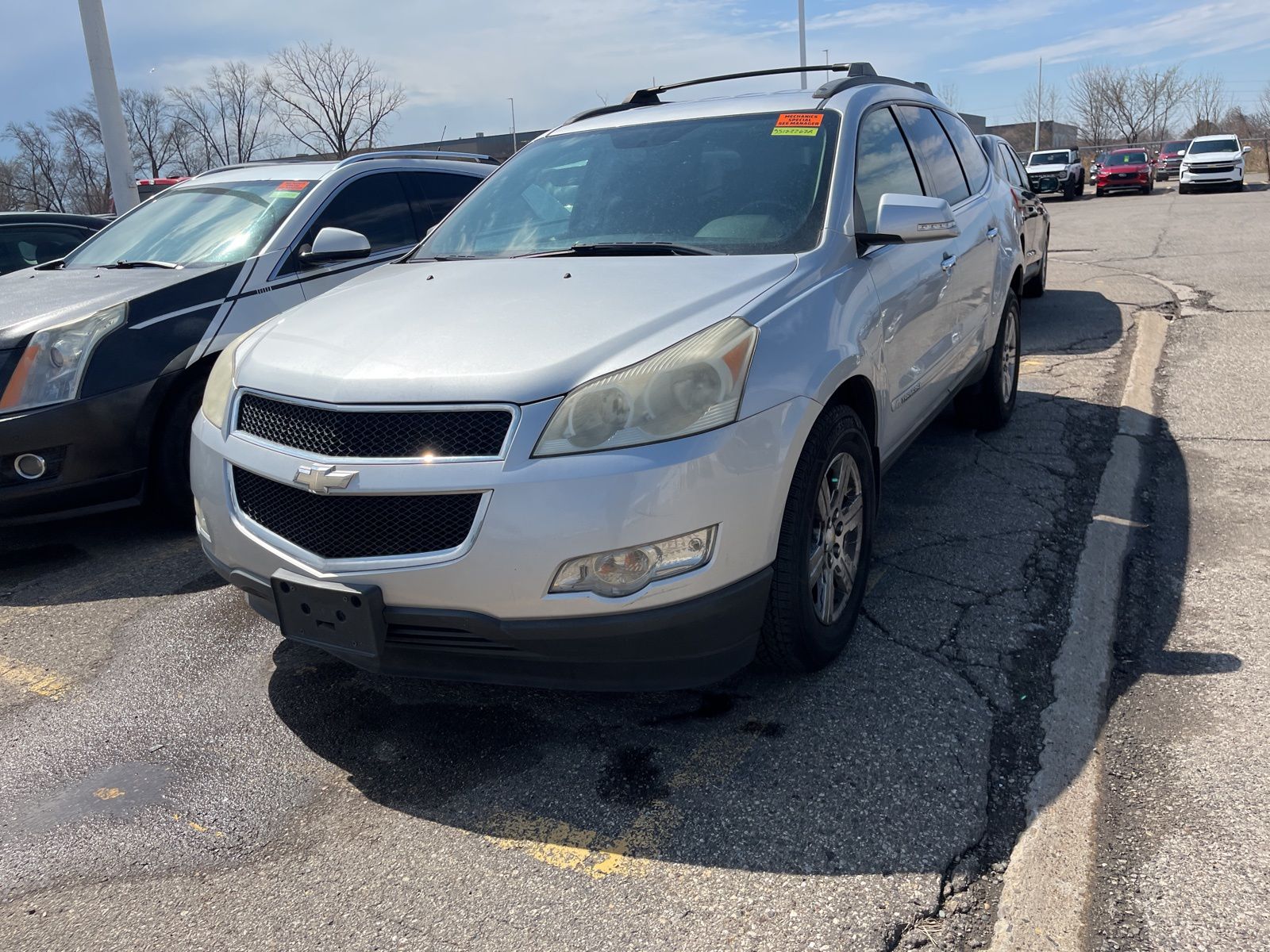 Thumbnail: 2009 Chevrolet Traverse - 4