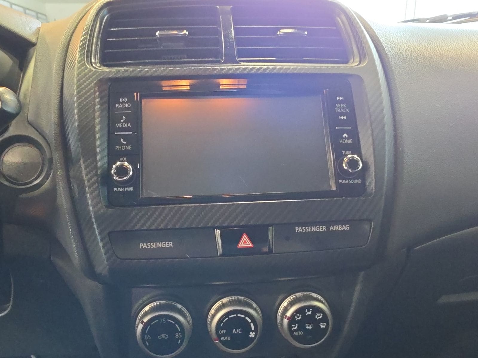 Thumbnail: 2020 Mitsubishi Outlander Sport - 19