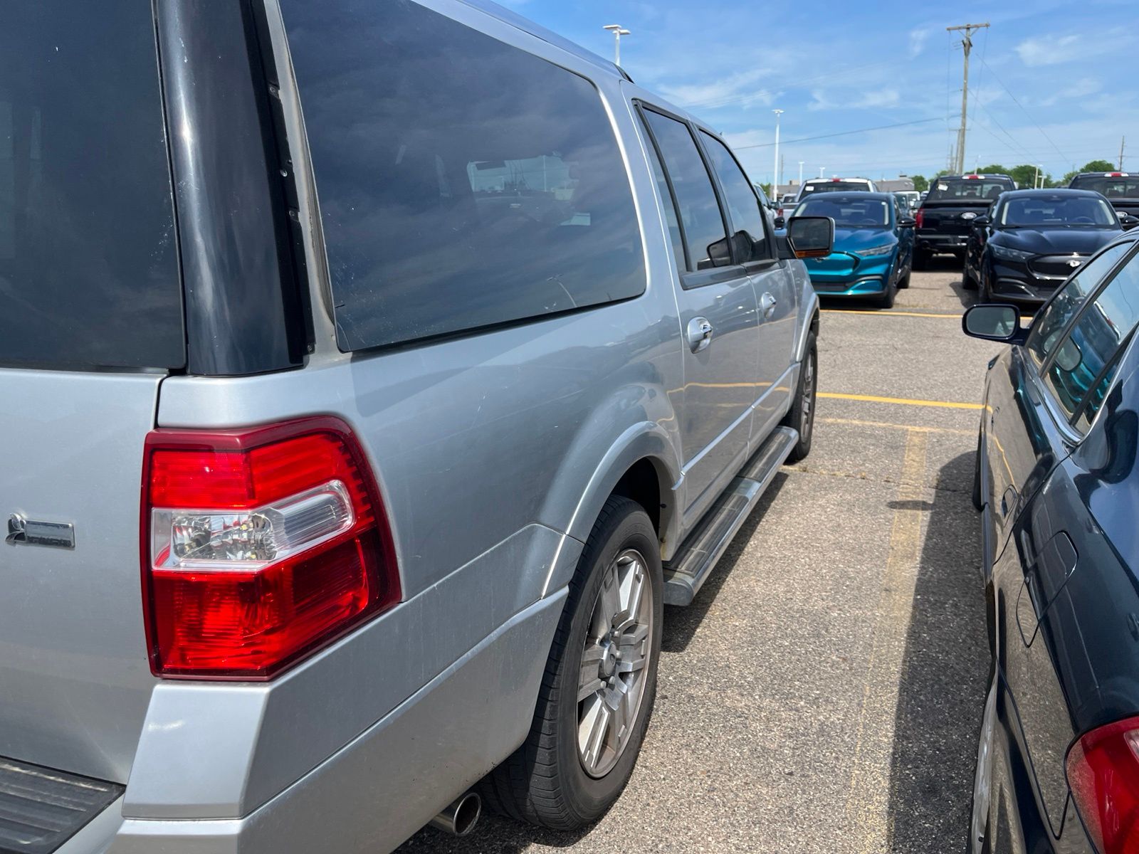 Thumbnail: 2010 Ford Expedition EL - 14
