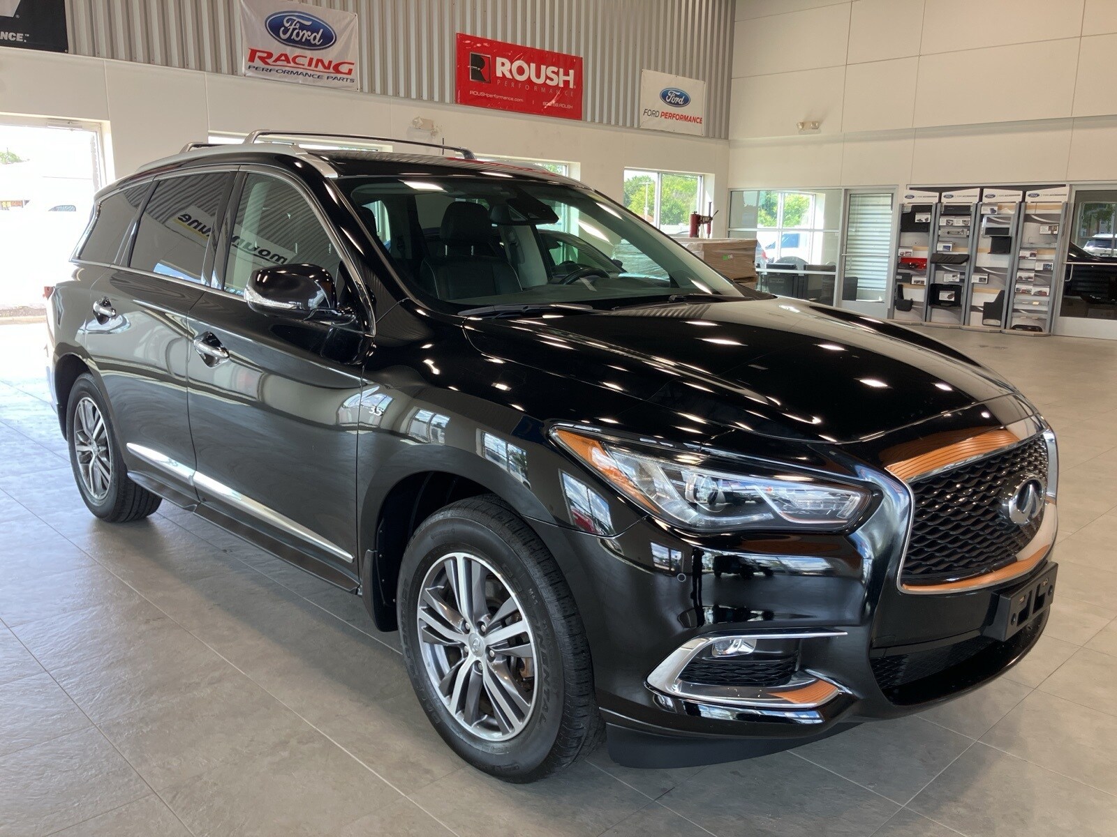 2020 Infiniti QX60 photo 3