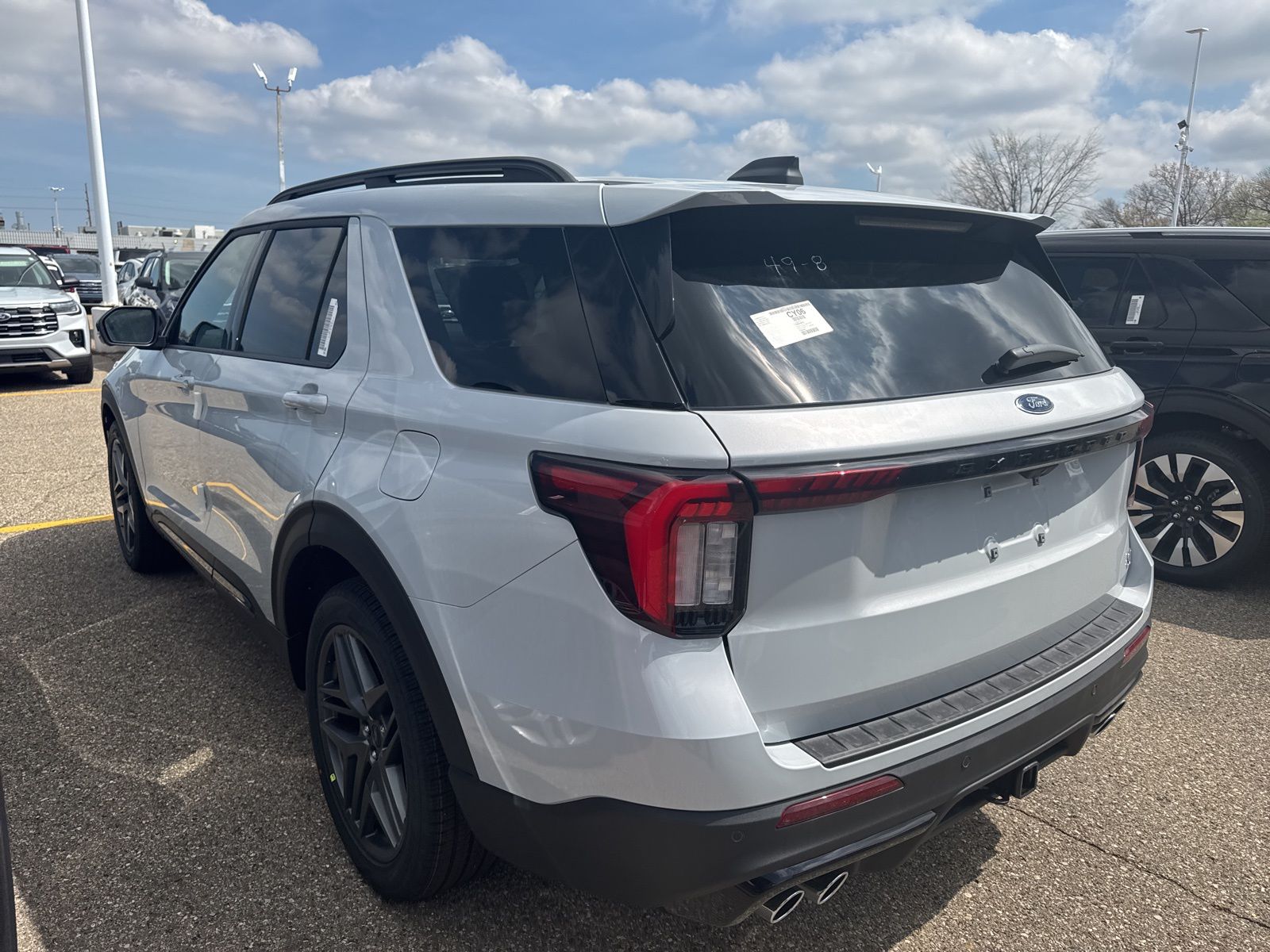 Thumbnail: 2026 Ford Explorer - 15