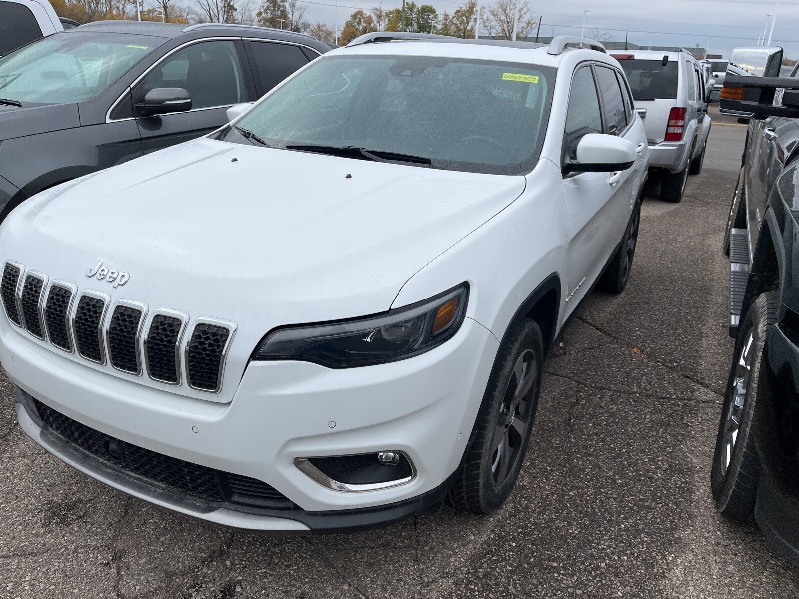 2021 Jeep Cherokee Limited photo 2