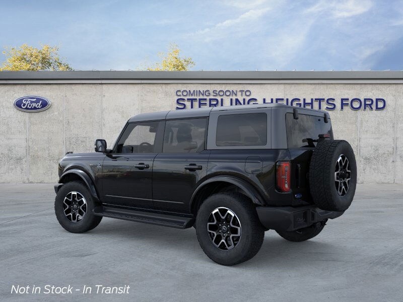 2025 Ford Bronco Outer Banks photo 4