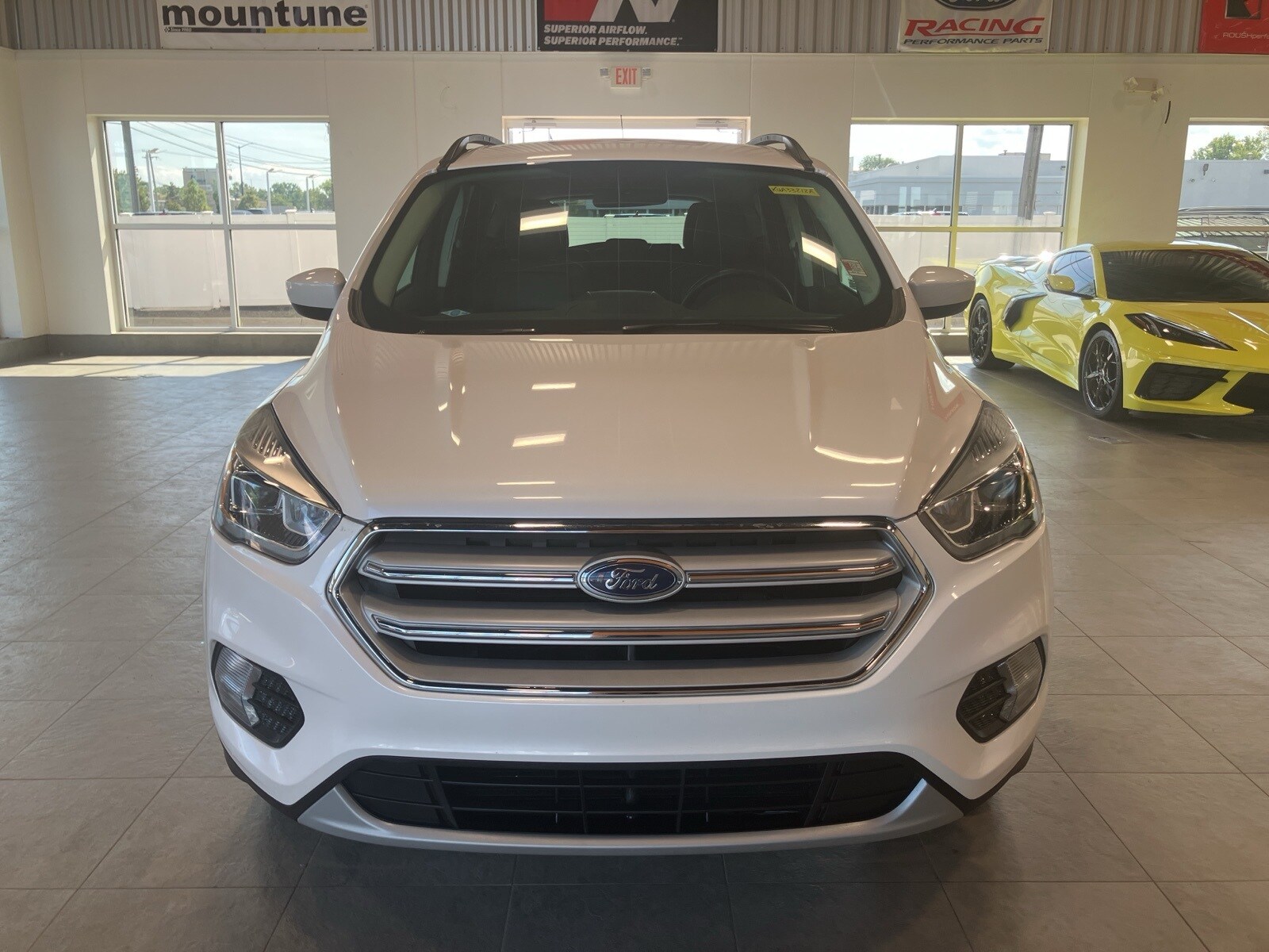 2019 Ford Escape SEL photo 2