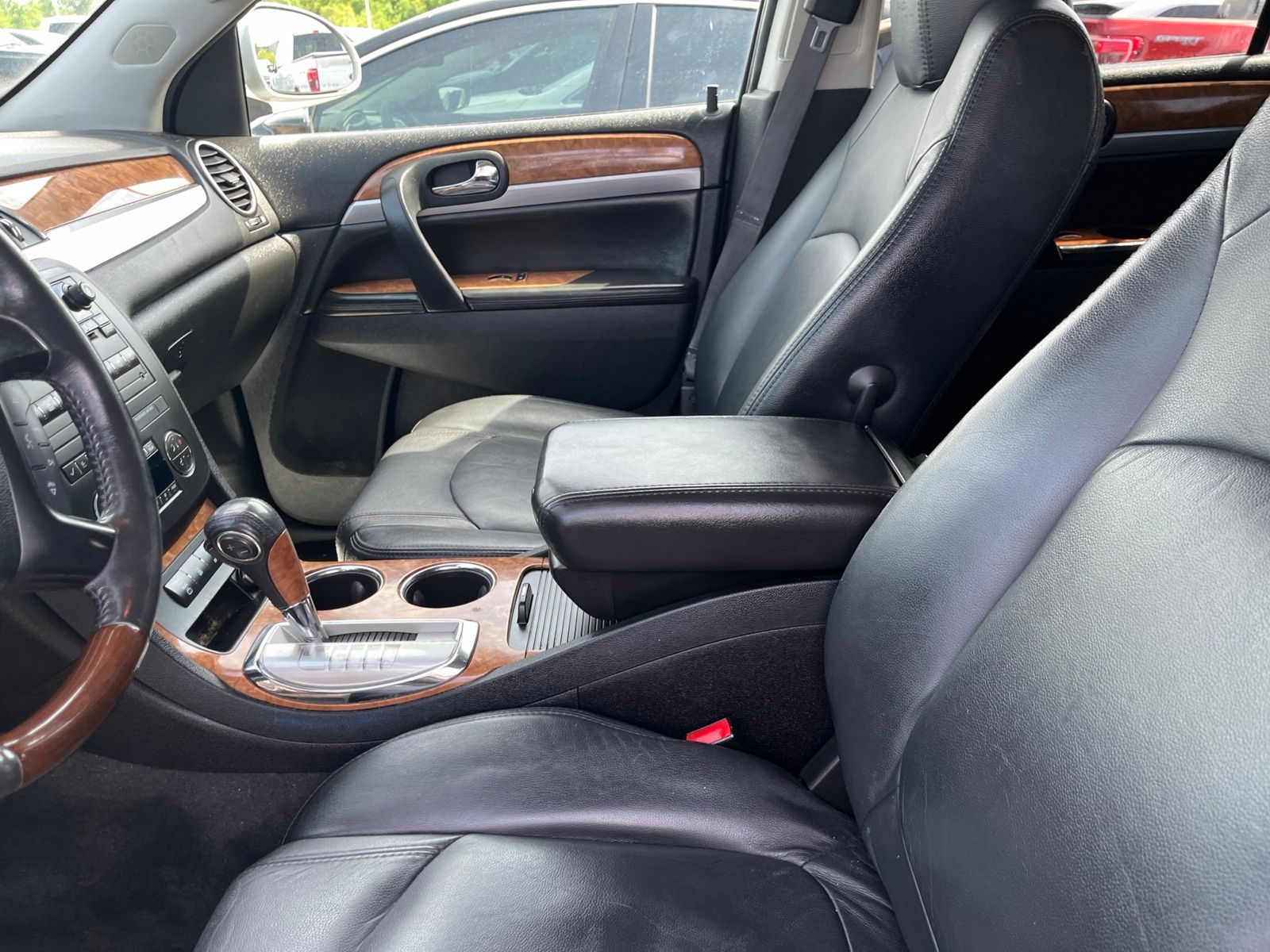 Thumbnail: 2012 Buick Enclave - 22