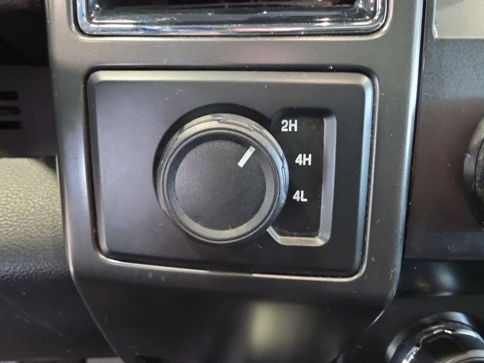 Thumbnail: 2020 Ford F-150 - 30