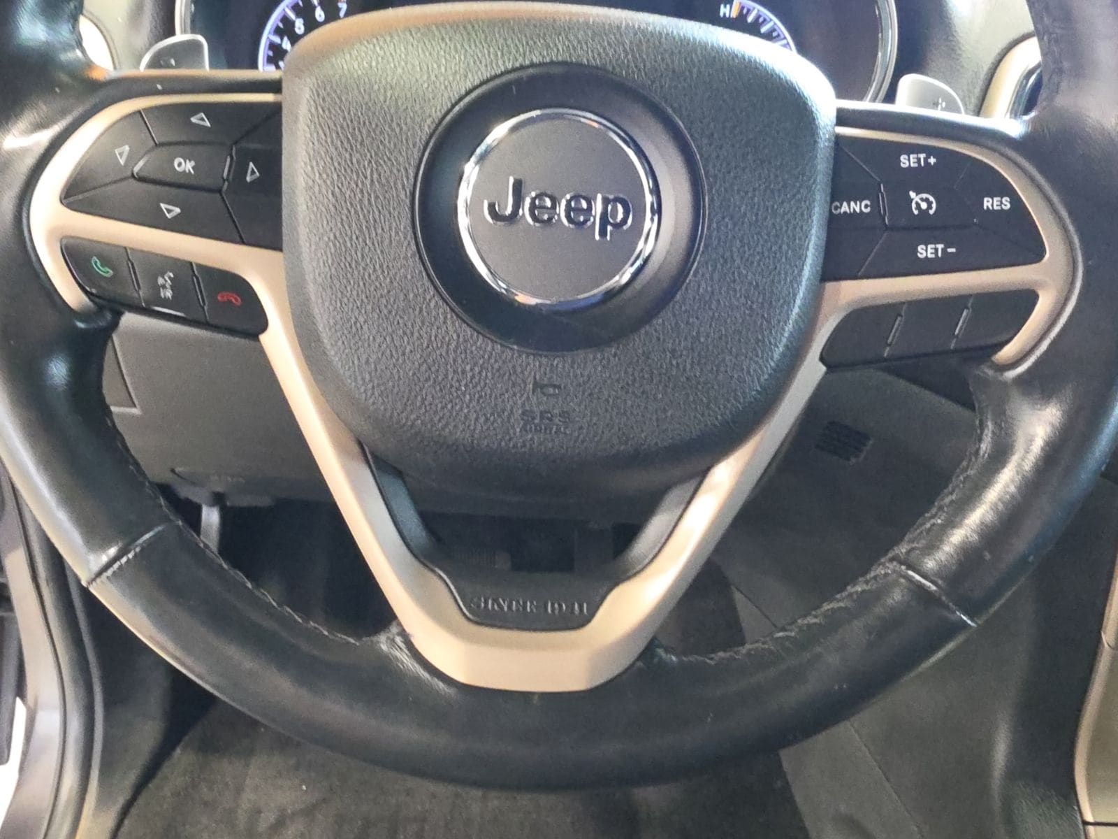 Thumbnail: 2014 Jeep Grand Cherokee - 18