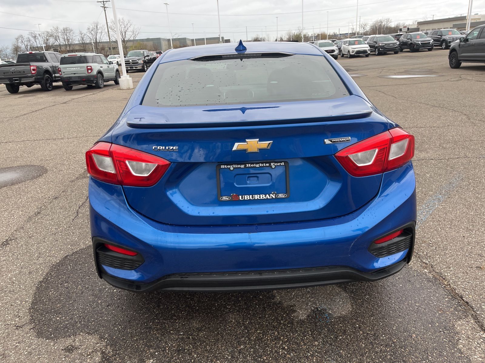 Thumbnail: 2017 Chevrolet Cruze - 13
