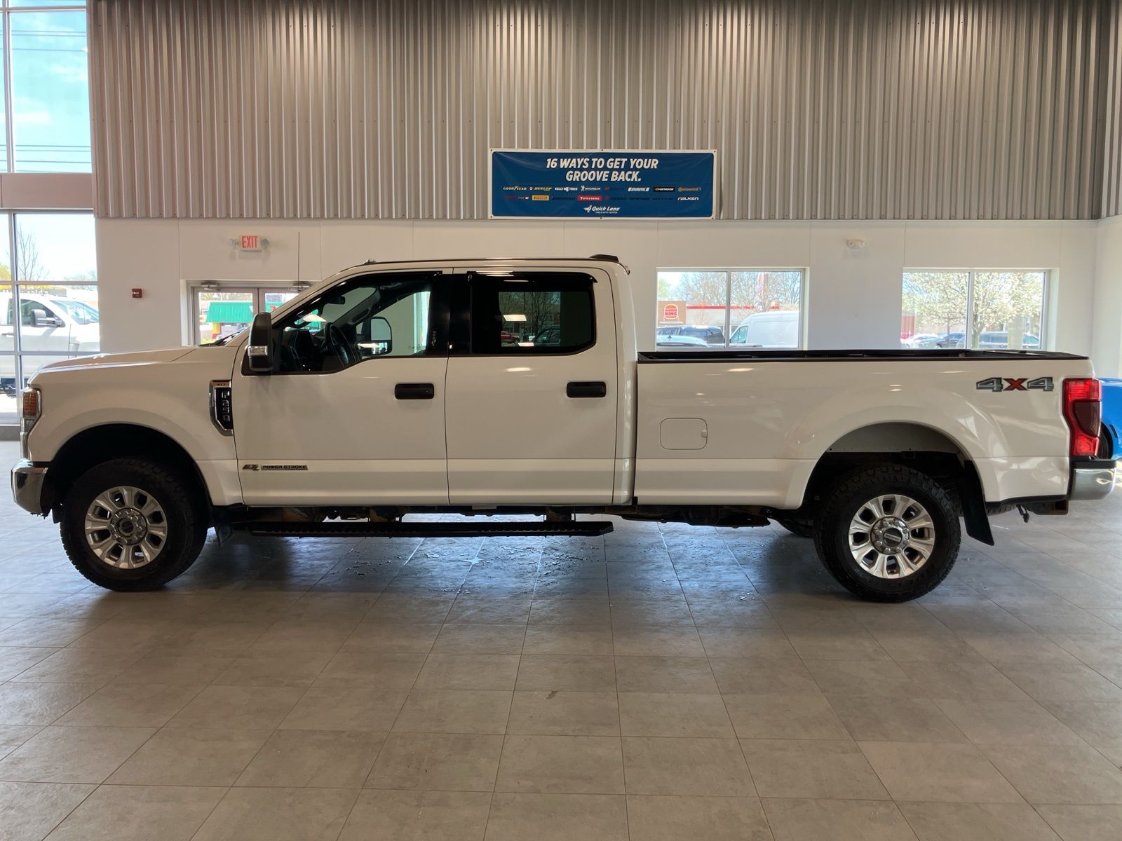 Thumbnail: 2020 Ford F-250 - 8