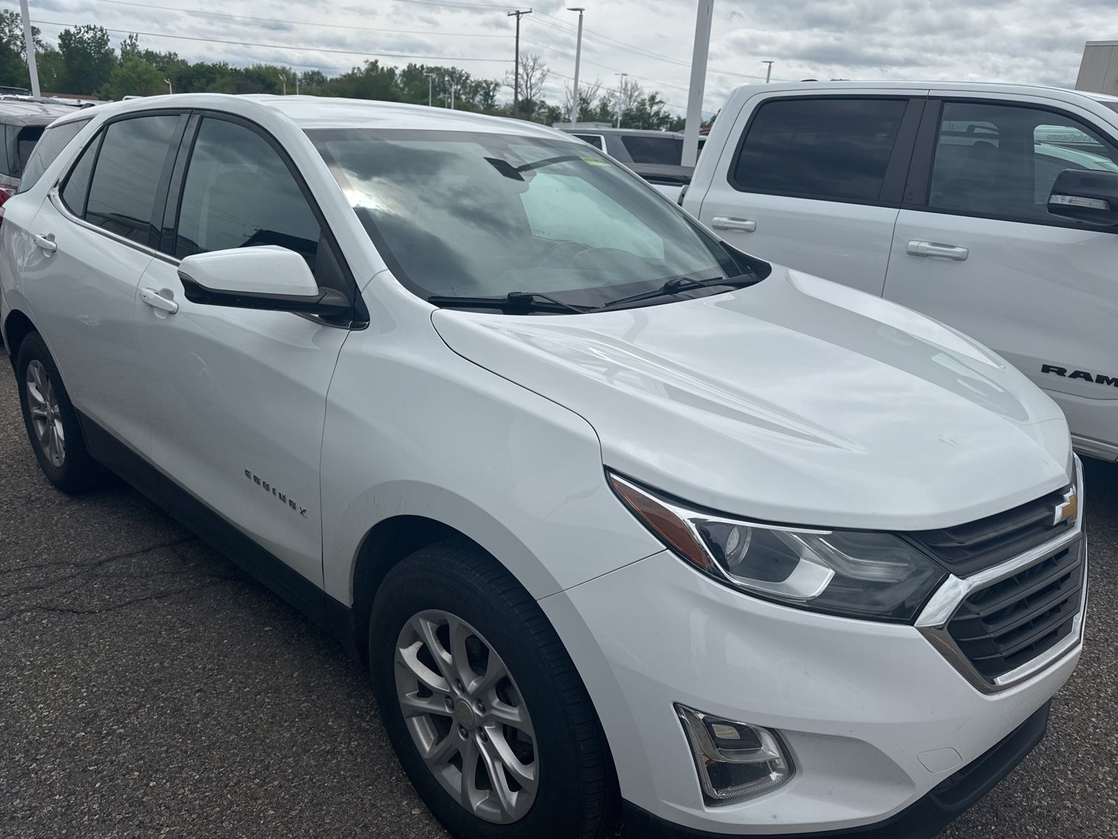 Thumbnail: 2019 Chevrolet Equinox - 23