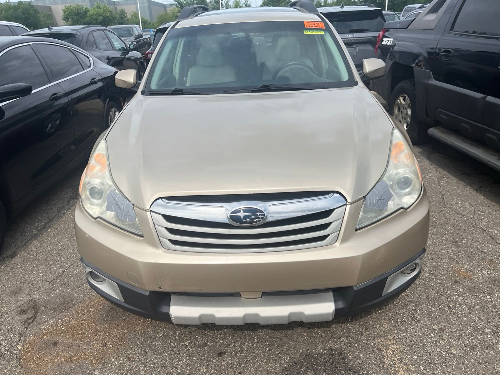 Thumbnail: 2010 Subaru Outback - 23