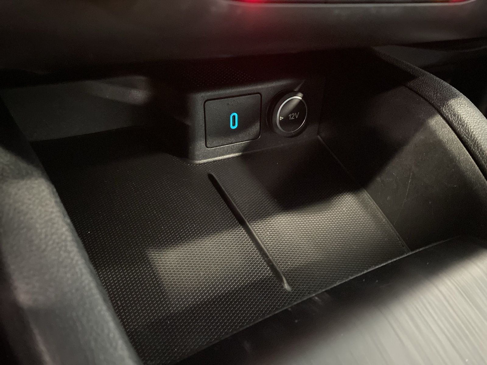 Thumbnail: 2020 Ford Escape - 24