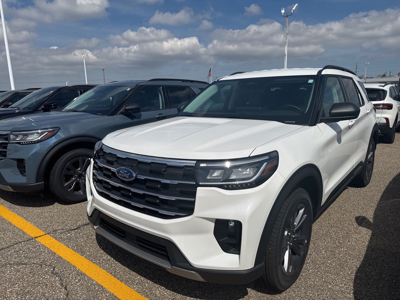 Thumbnail: 2026 Ford Explorer - 2