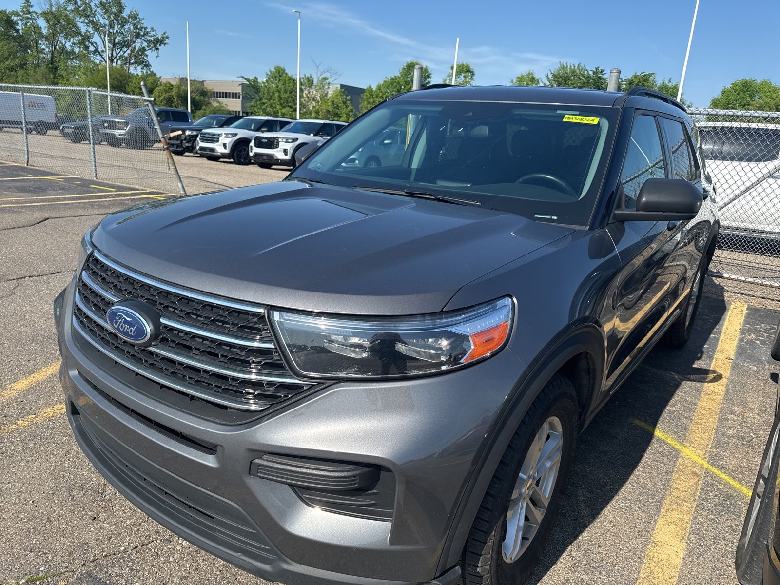 Thumbnail: 2023 Ford Explorer - 16