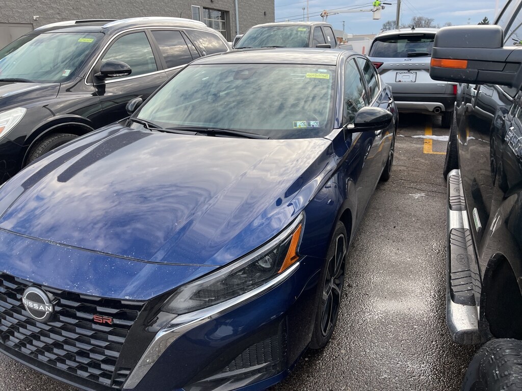 Used 2024 Nissan Altima 2.5 SR Sedan