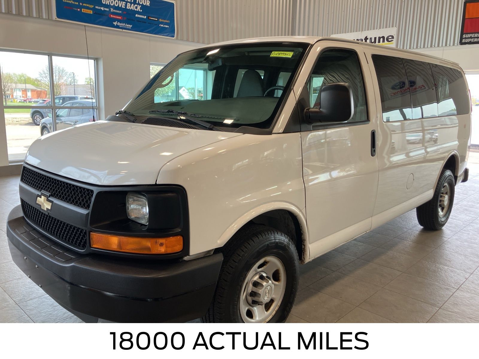 2015 Chevrolet Express 3500 -
                  Sterling Heights, MI