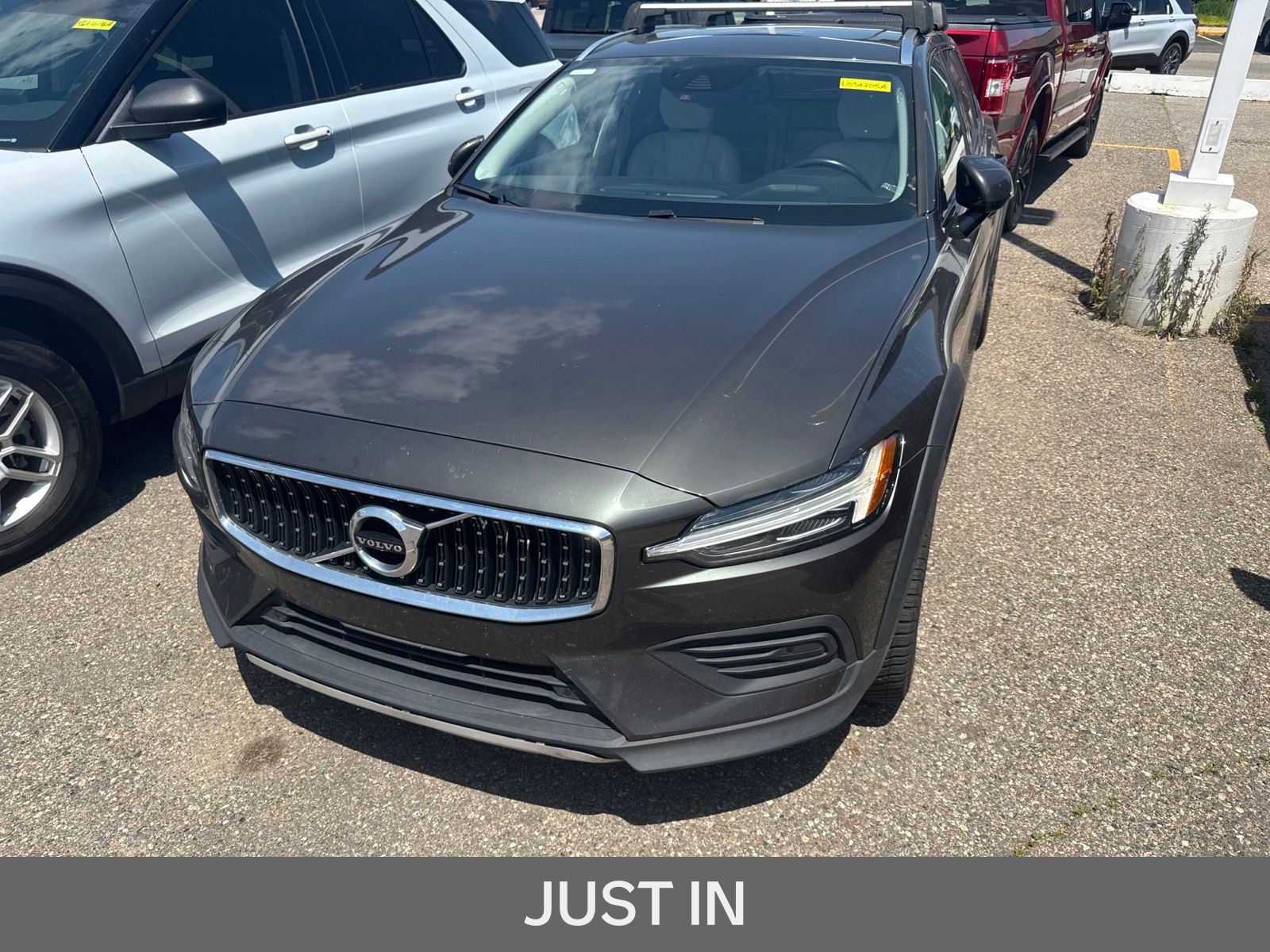 2020 Volvo S60 T5 -
                  Sterling Heights, MI