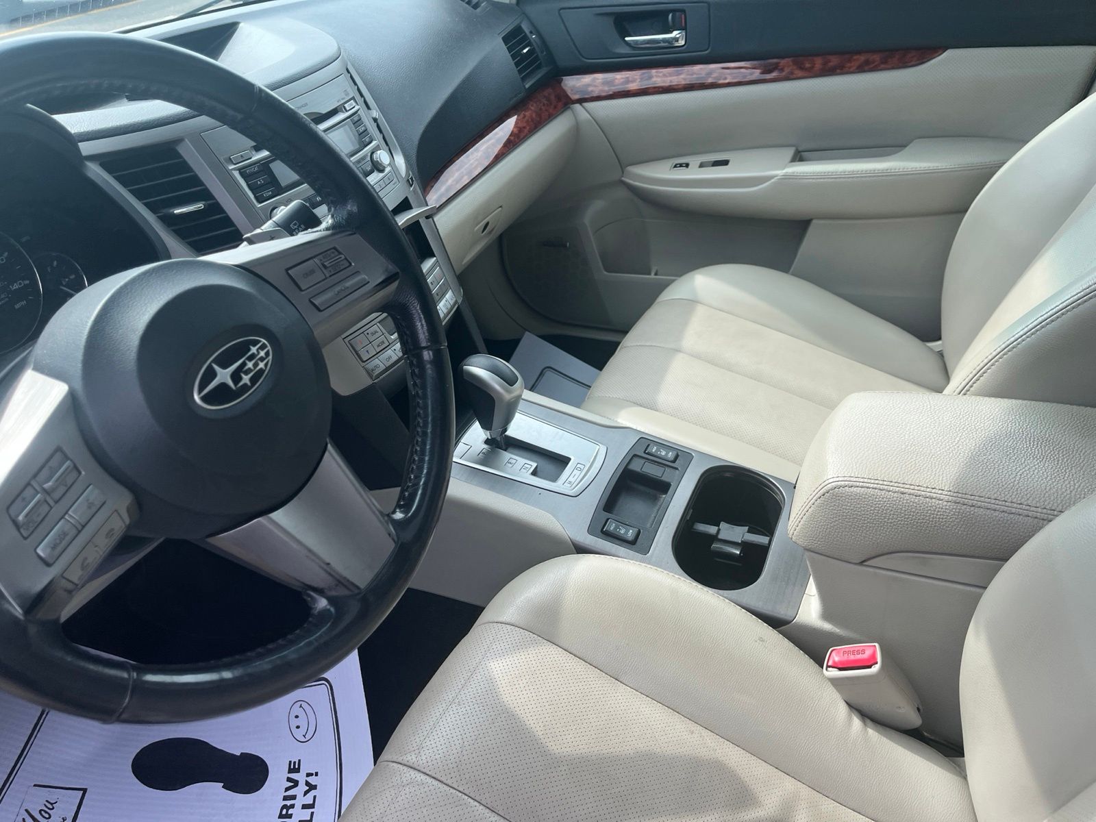 Thumbnail: 2010 Subaru Outback - 28