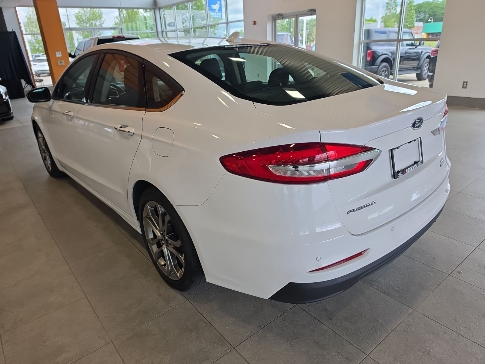Thumbnail: 2020 Ford Fusion - 11