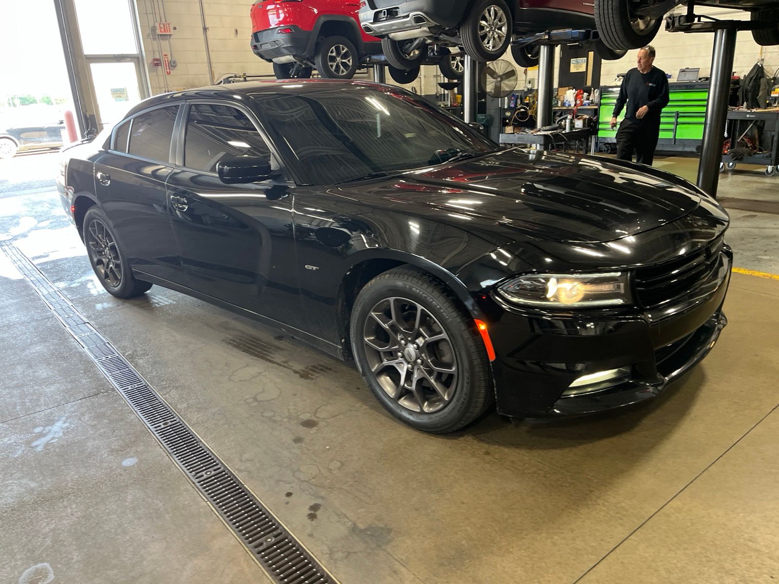 Thumbnail: 2018 Dodge Charger - 21