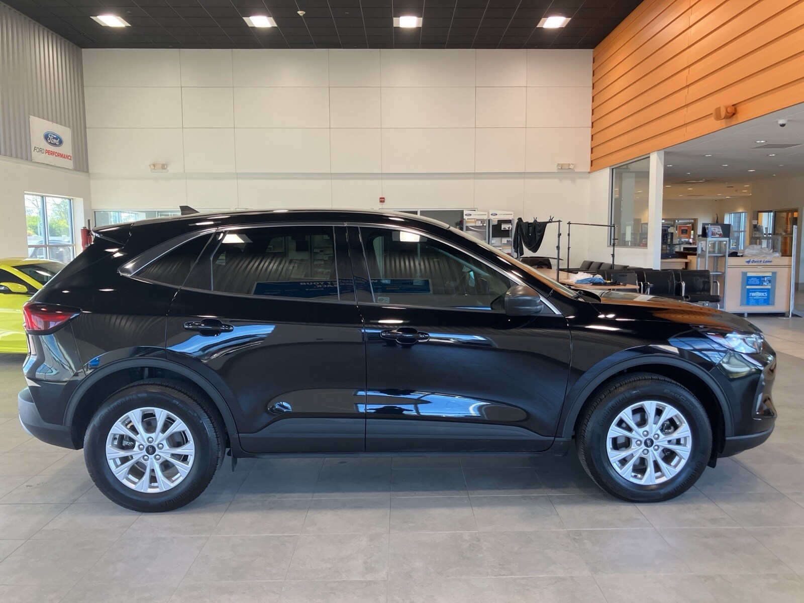 2023 Ford Escape Active photo 4