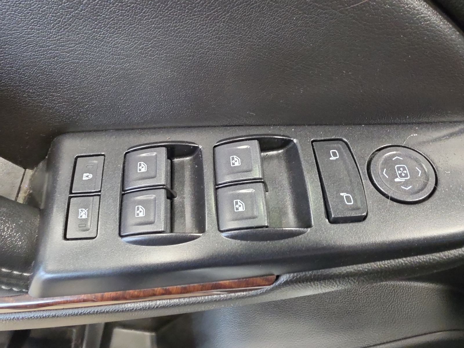 Thumbnail: 2019 GMC Yukon - 15