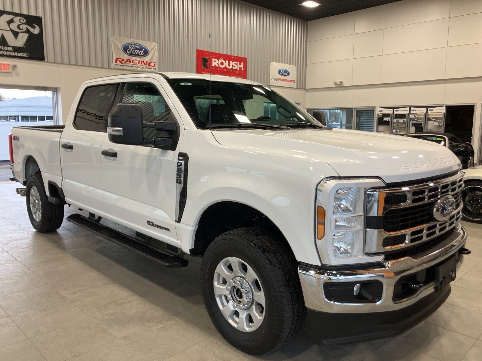 2024 Ford F-250 photo 3