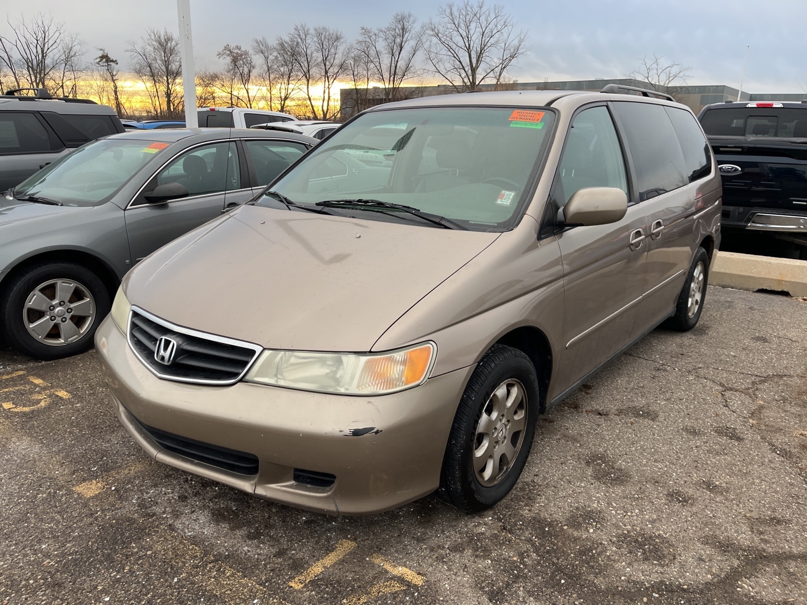 2004 Honda Odyssey EX's photo