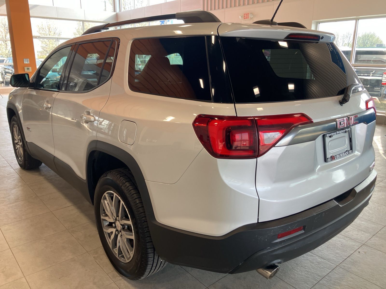 Thumbnail: 2017 GMC Acadia - 6