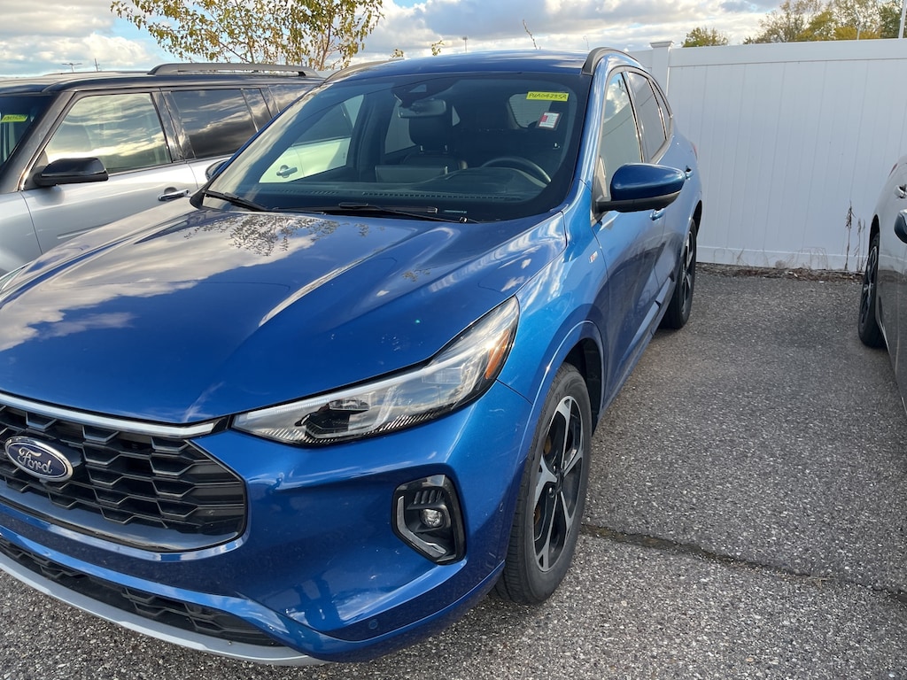 Used 2023 Ford Escape ST-Line Elite SUV