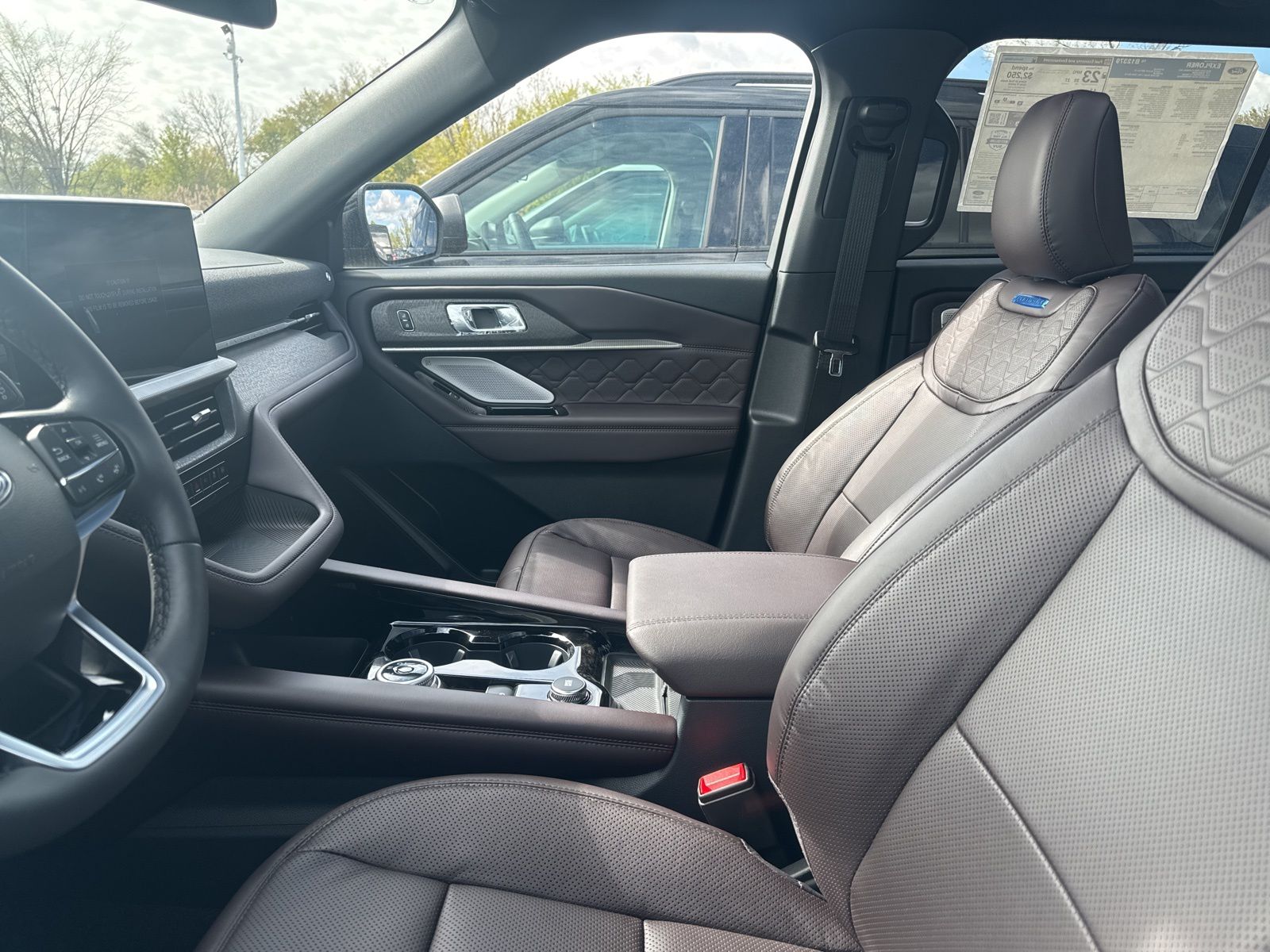 Thumbnail: 2026 Ford Explorer - 31
