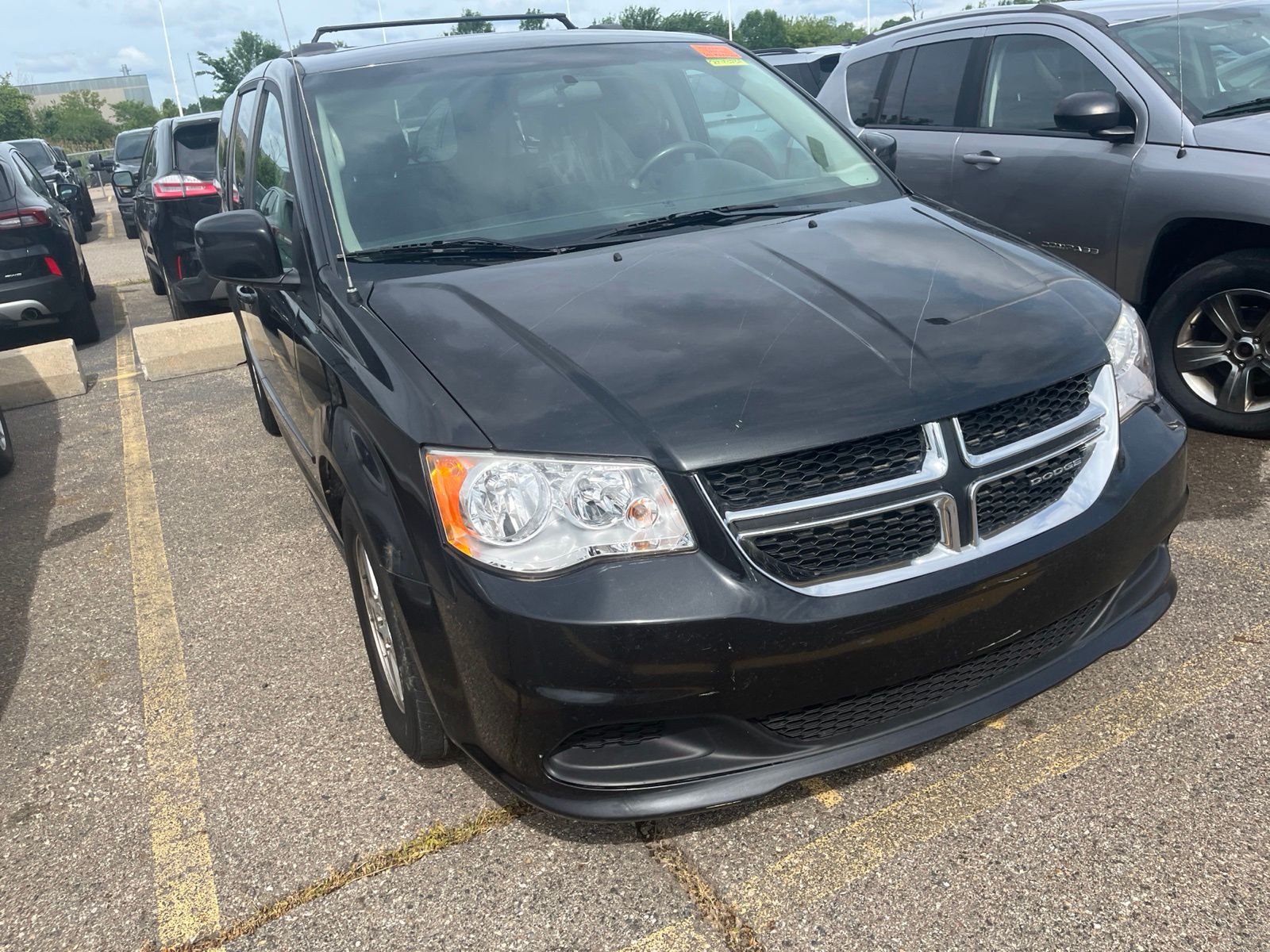 Thumbnail: 2012 Dodge Grand Caravan - 20