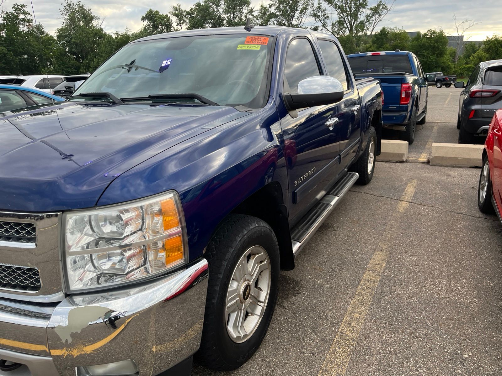 Thumbnail: 2012 Chevrolet Silverado 1500 - 6