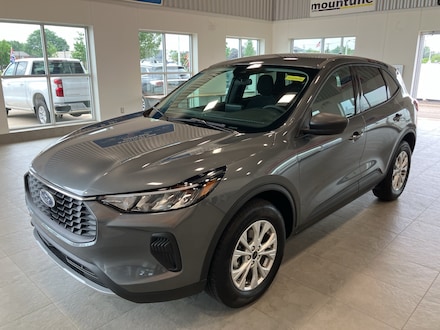 Used 2025 Ford Escape Active SUV in Sterling Heights, MI