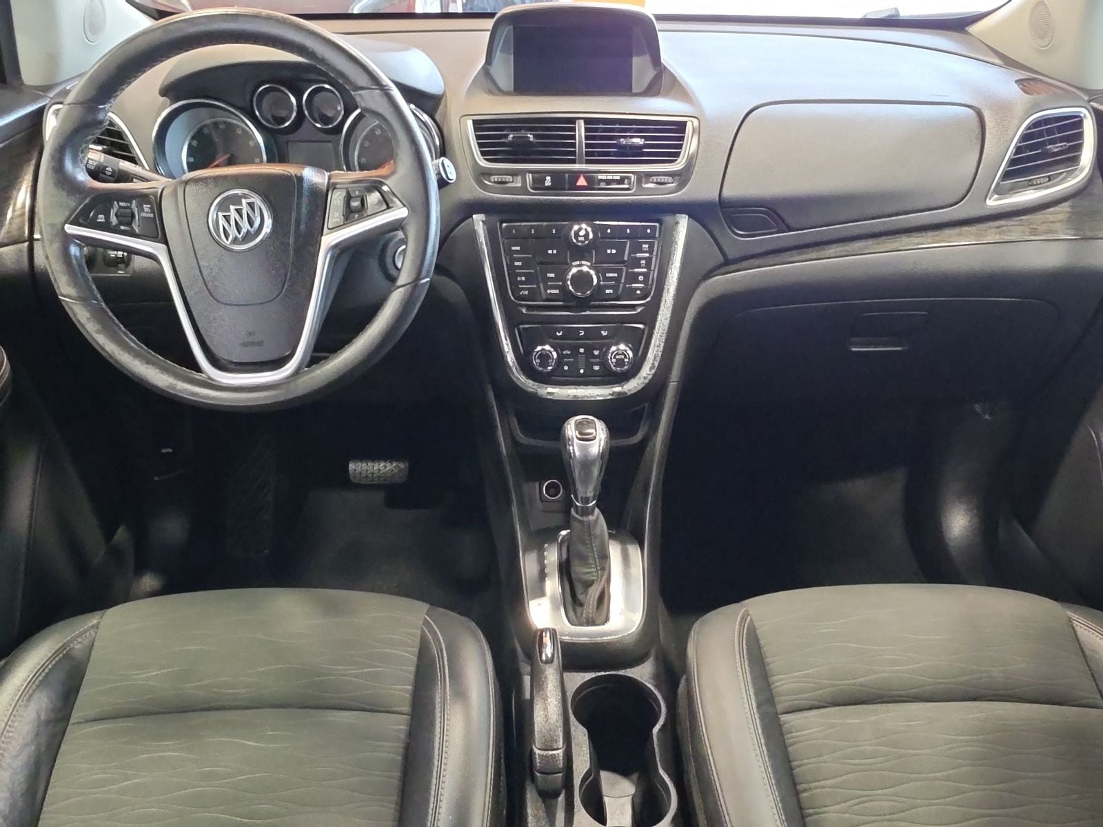Thumbnail: 2015 Buick Encore - 26