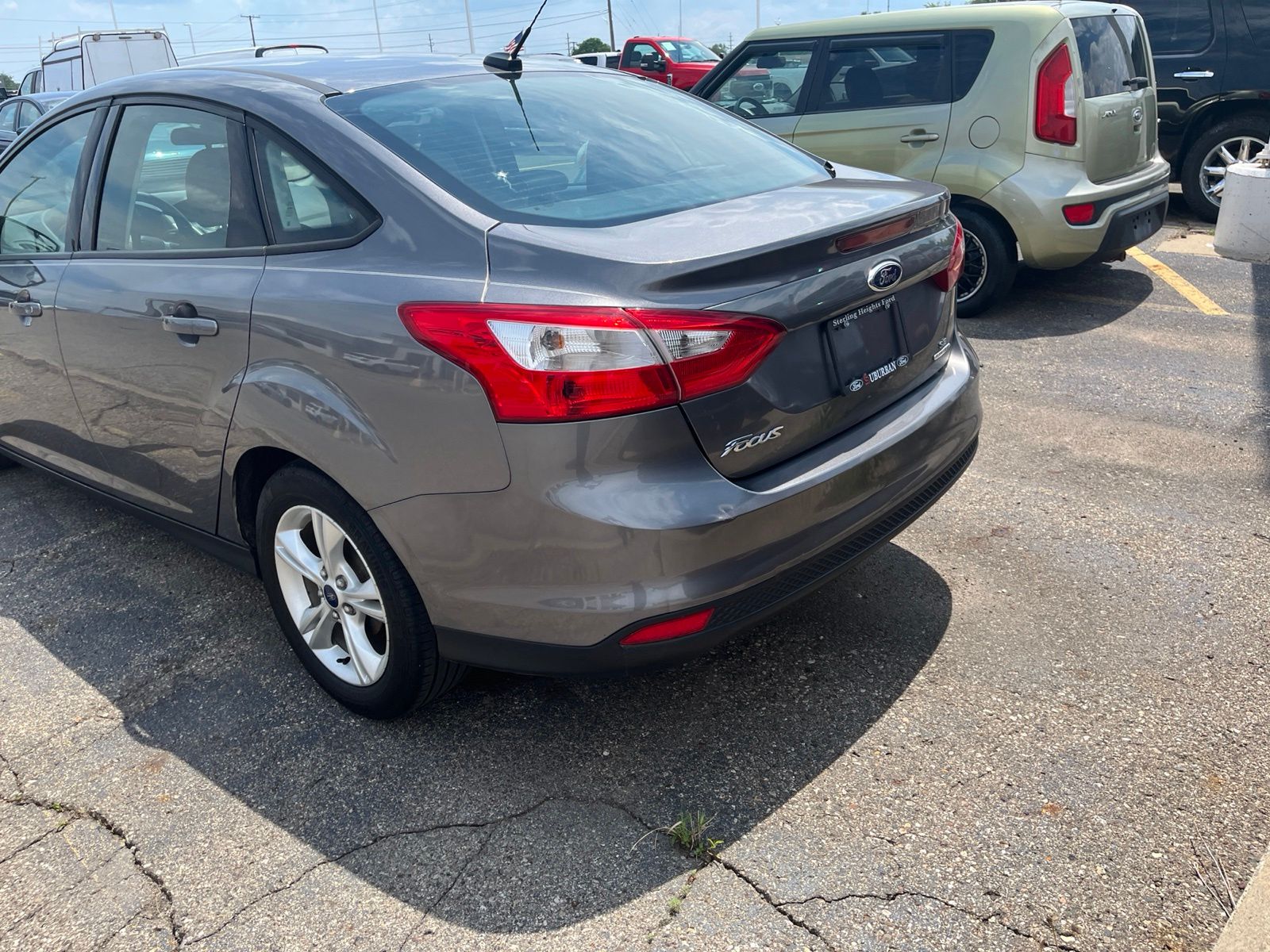 Thumbnail: 2014 Ford Focus - 14