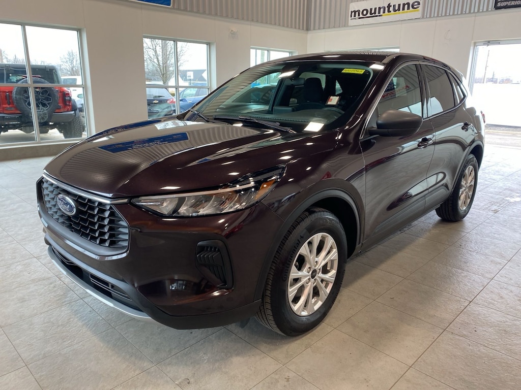 Used 2023 Ford Escape Active SUV
