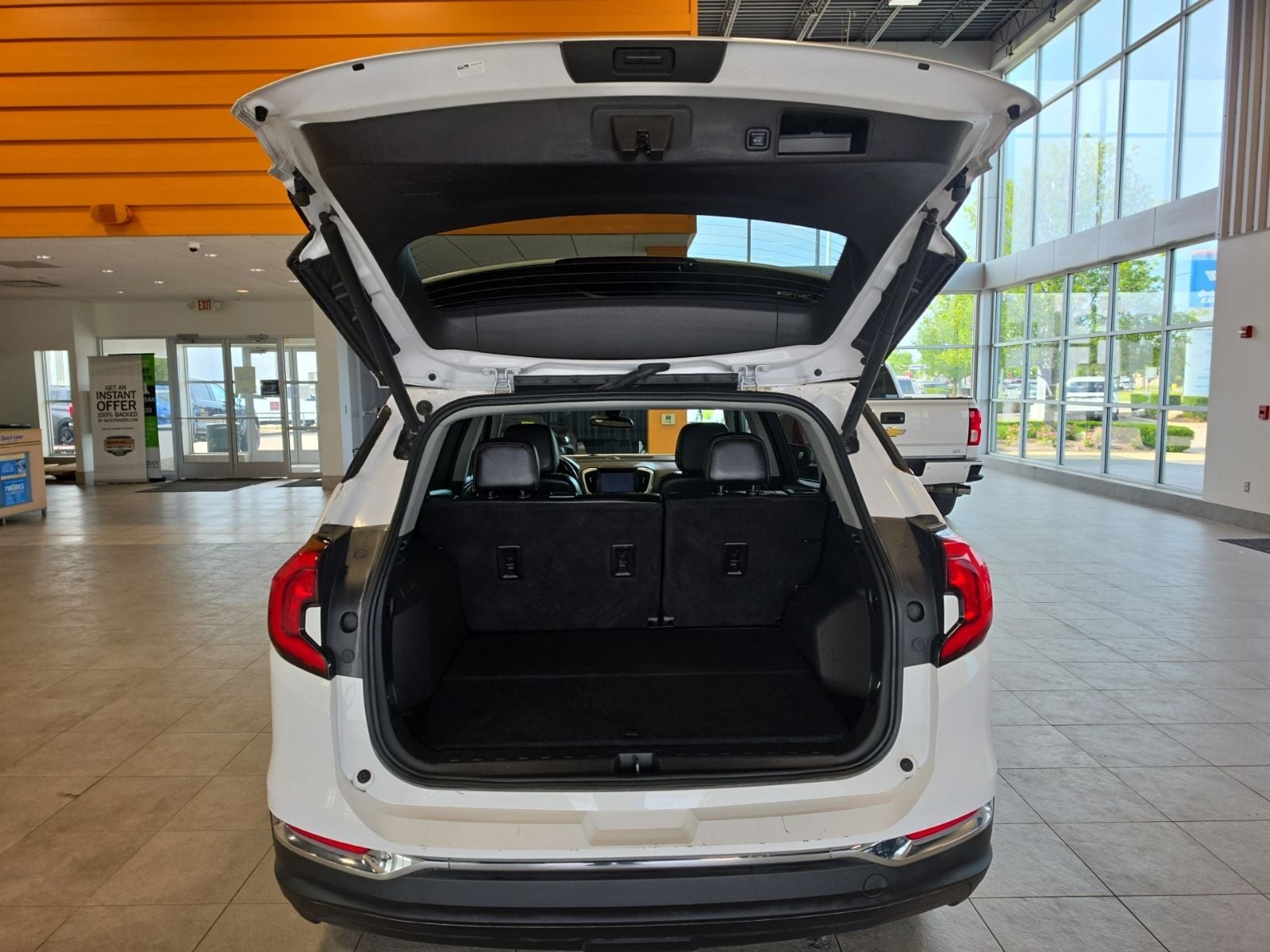Thumbnail: 2021 GMC Terrain - 36