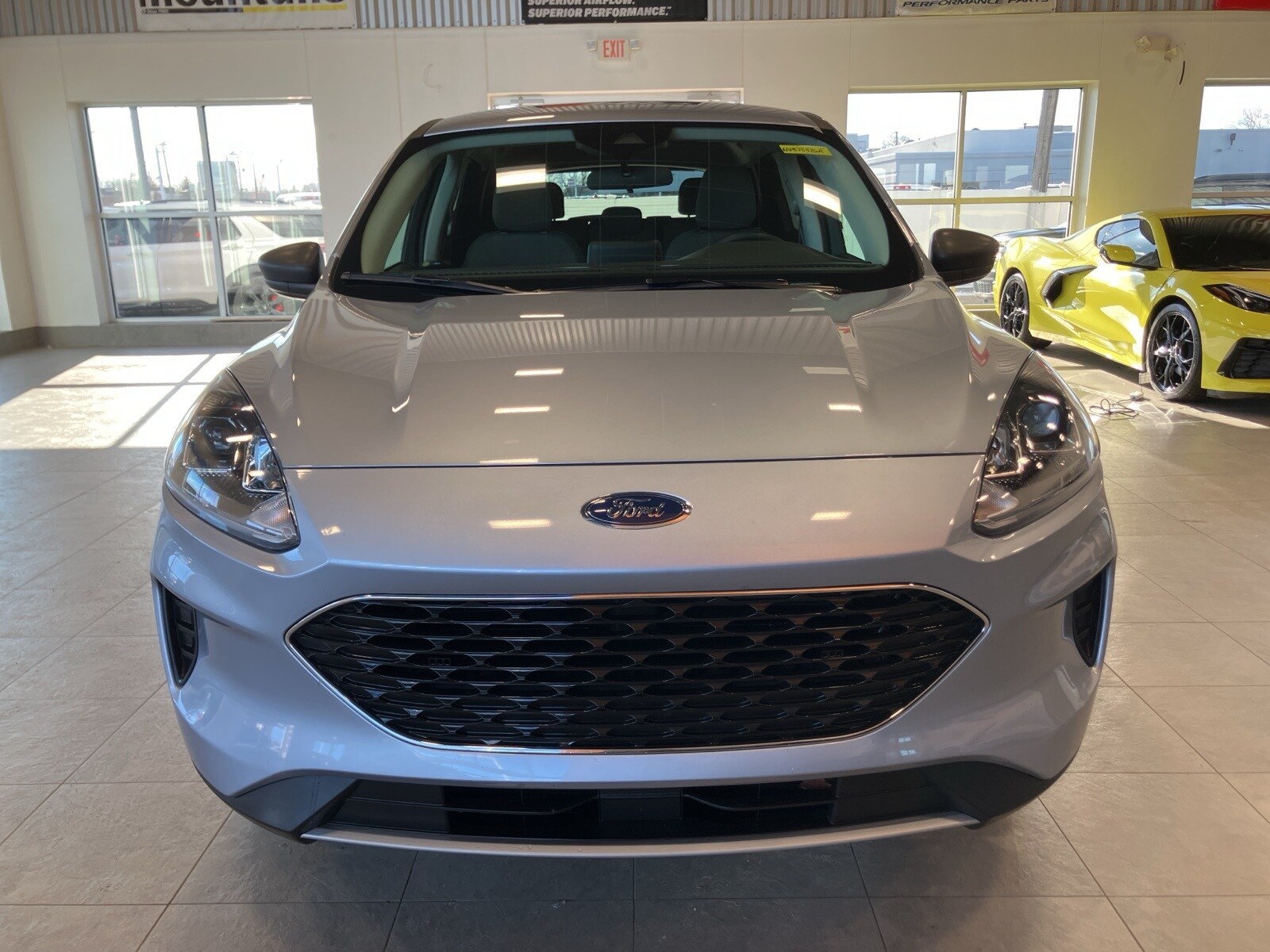 2022 Ford Escape SE photo 2