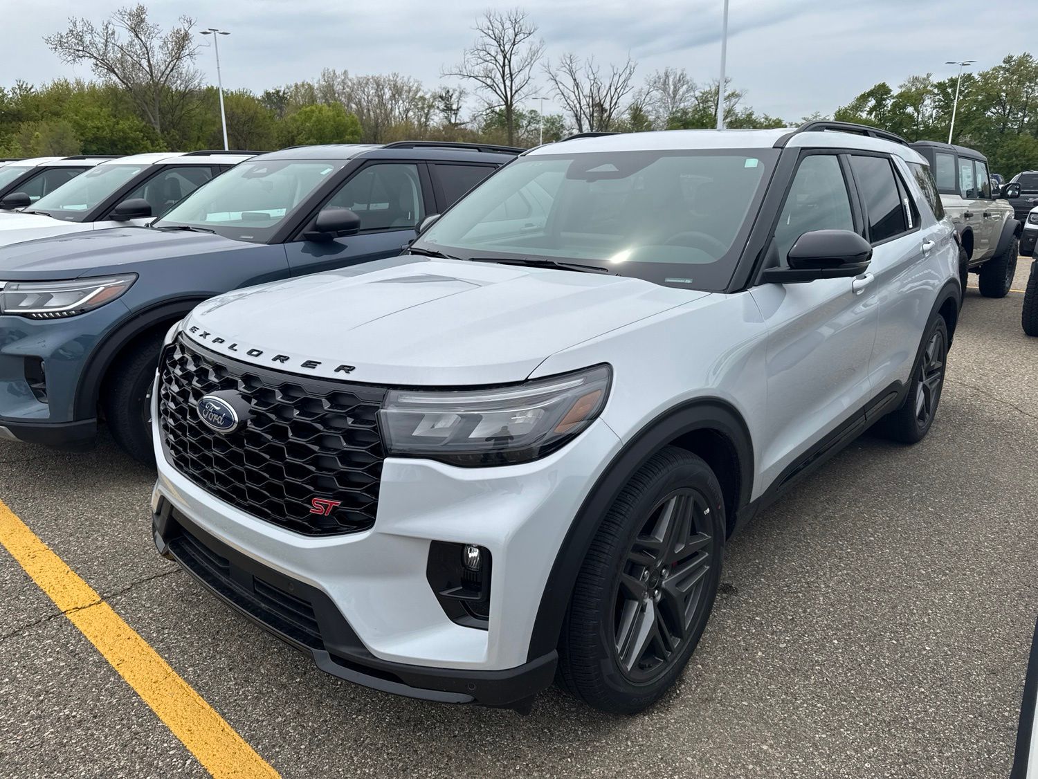 Thumbnail: 2026 Ford Explorer - 2