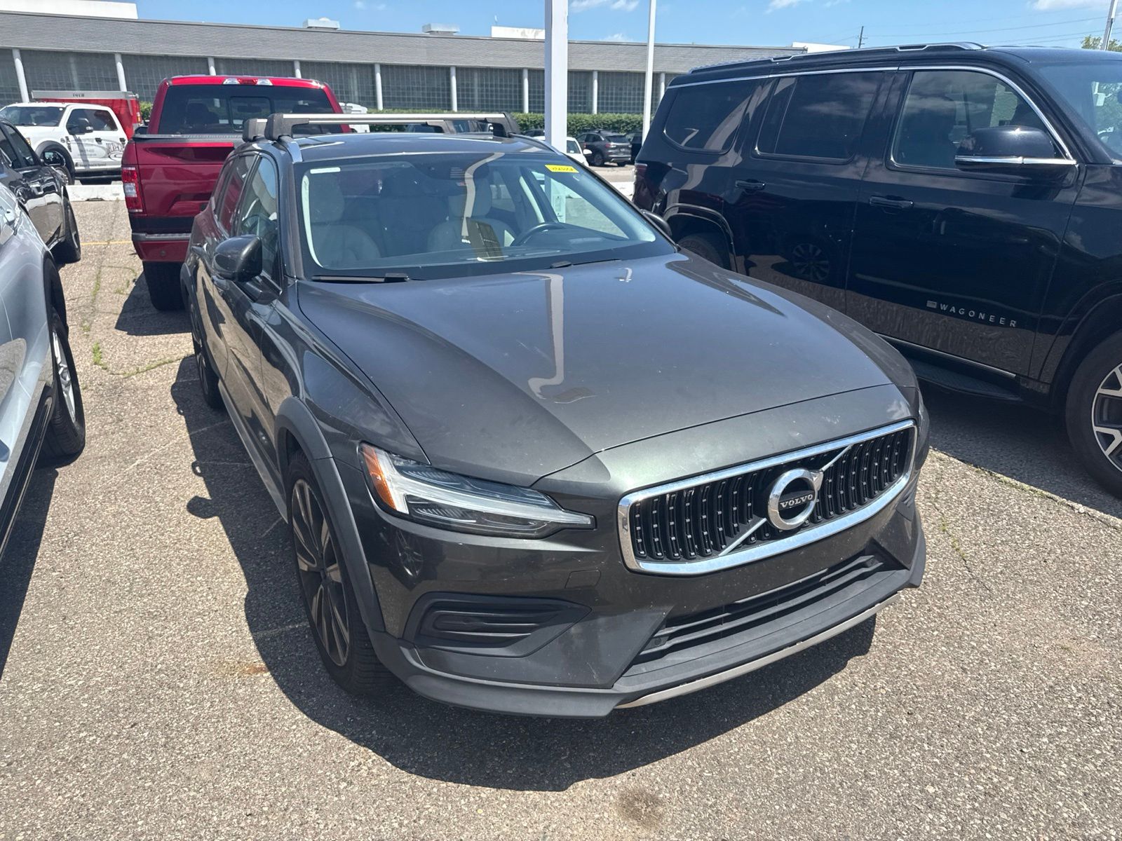 Thumbnail: 2020 Volvo S60 - 5