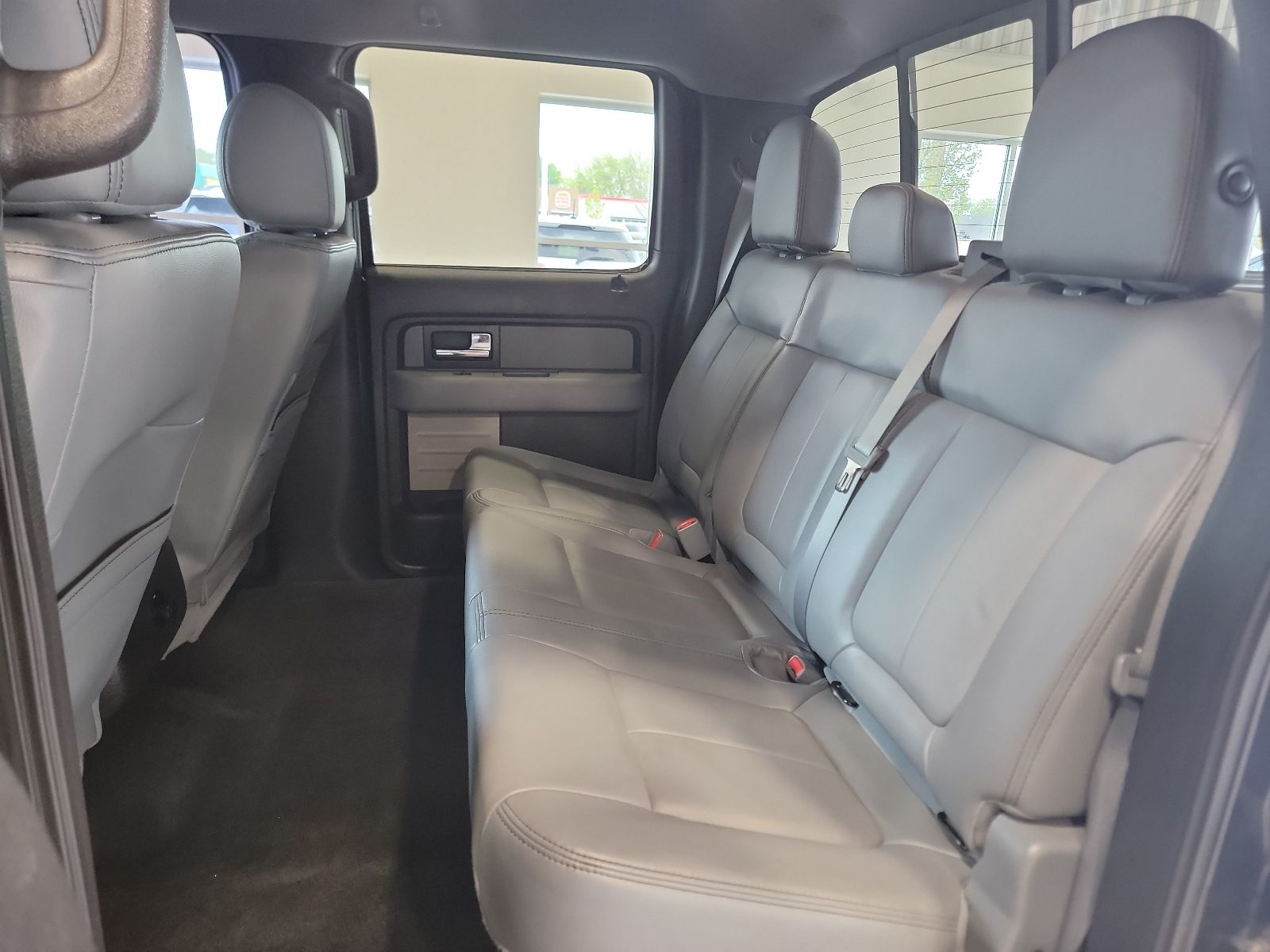 Thumbnail: 2014 Ford F-150 - 33