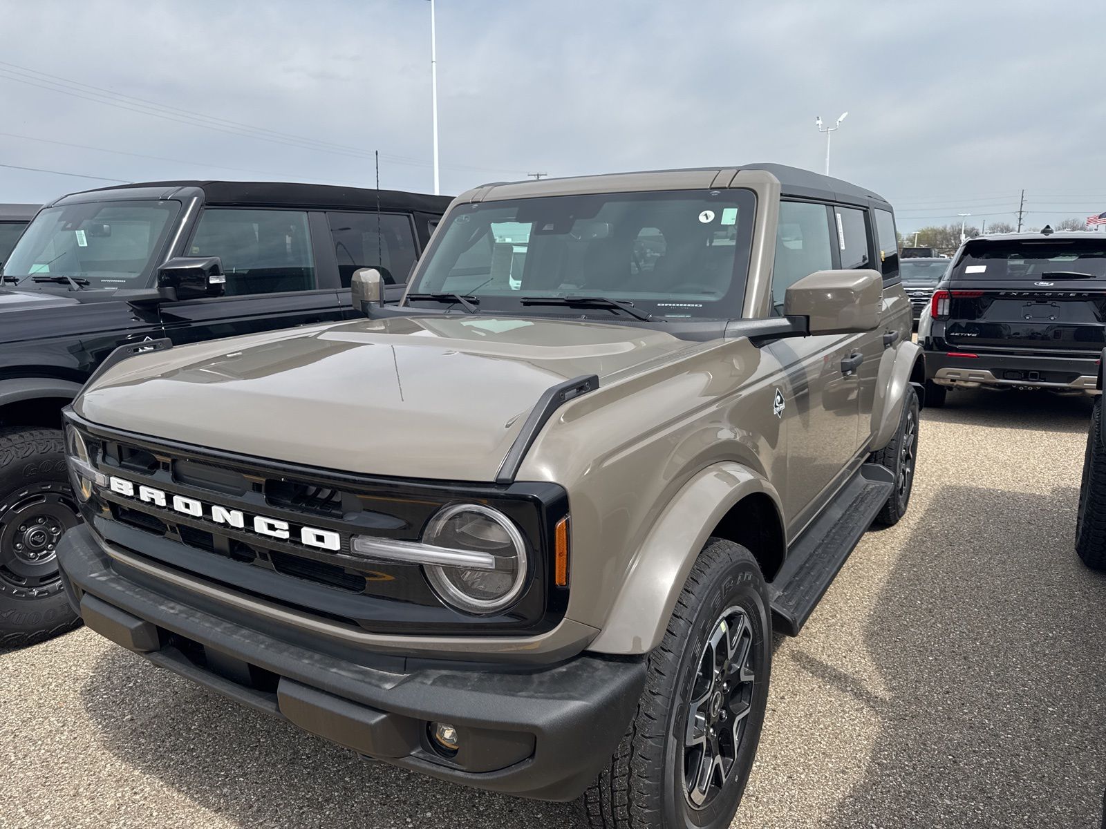 Thumbnail: 2026 Ford Bronco - 23