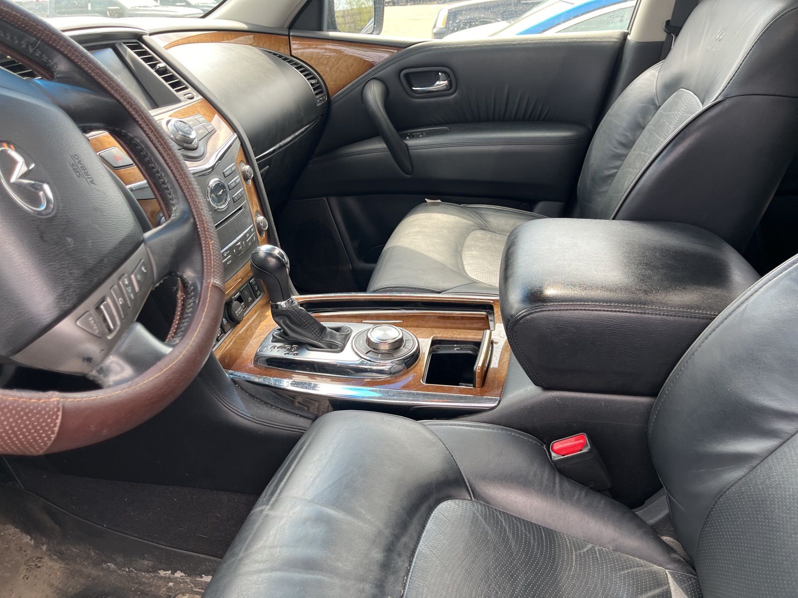 Thumbnail: 2014 INFINITI QX80 - 23