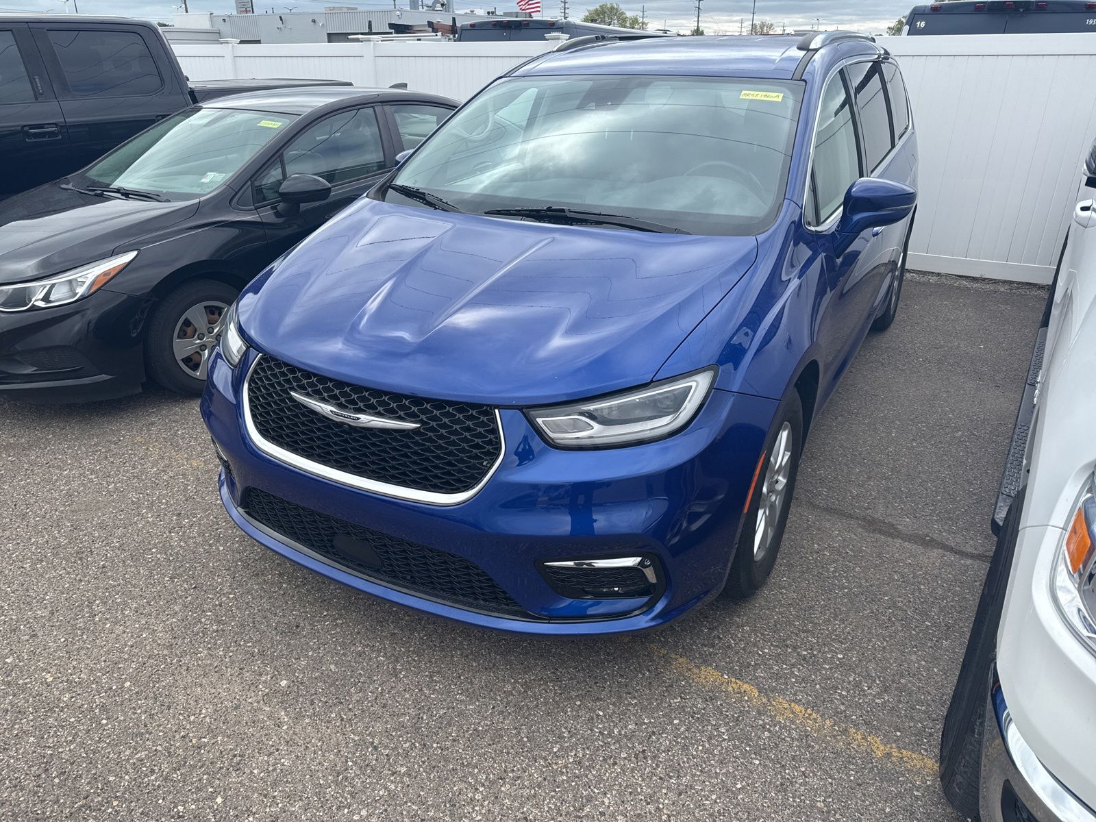 2021 Chrysler Pacifica Touring L -
                  Sterling Heights, MI