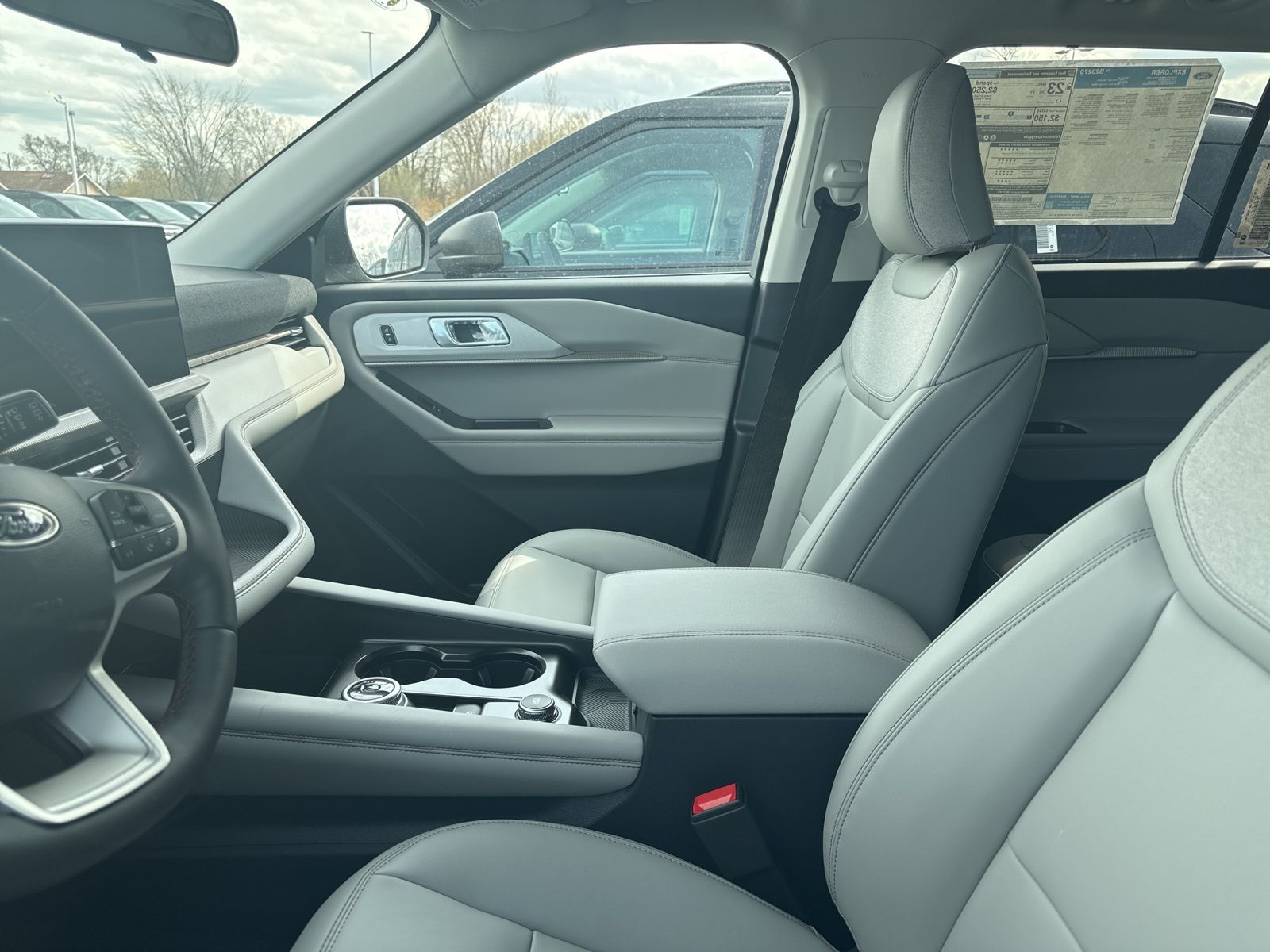 Thumbnail: 2026 Ford Explorer - 30