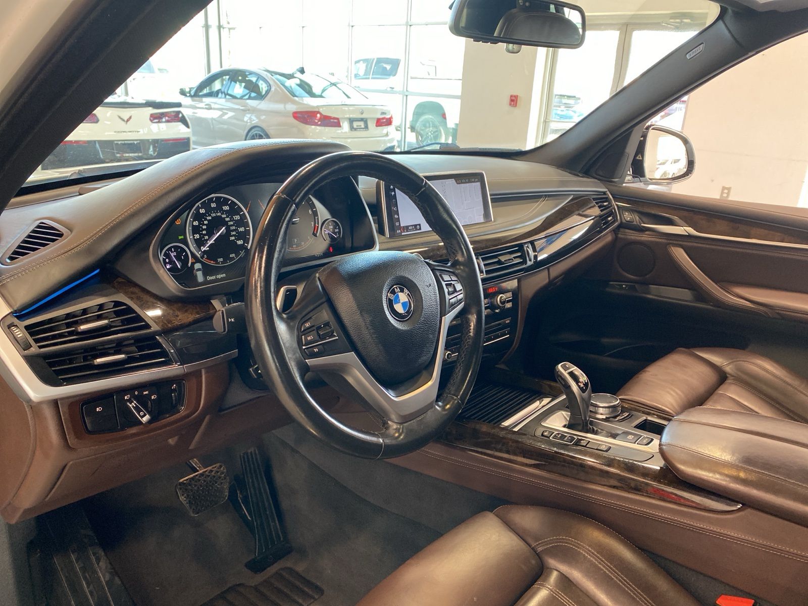 Thumbnail: 2018 BMW X5 - 10