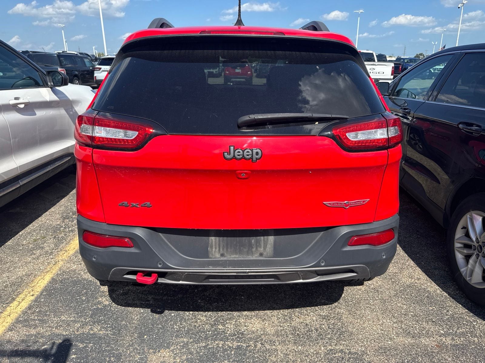 Thumbnail: 2018 Jeep Cherokee - 29