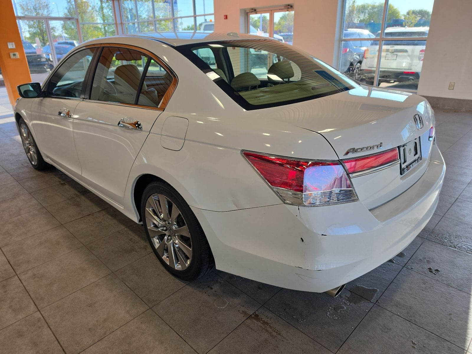 Thumbnail: 2011 Honda Accord - 11
